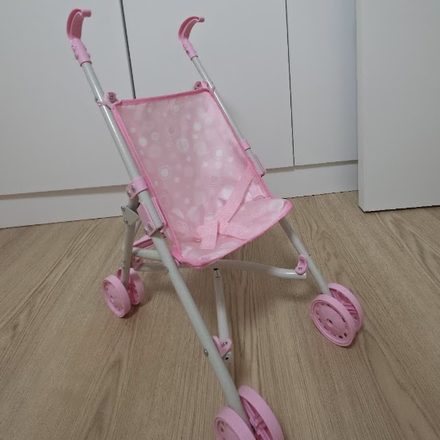 Cochecito de muñecas